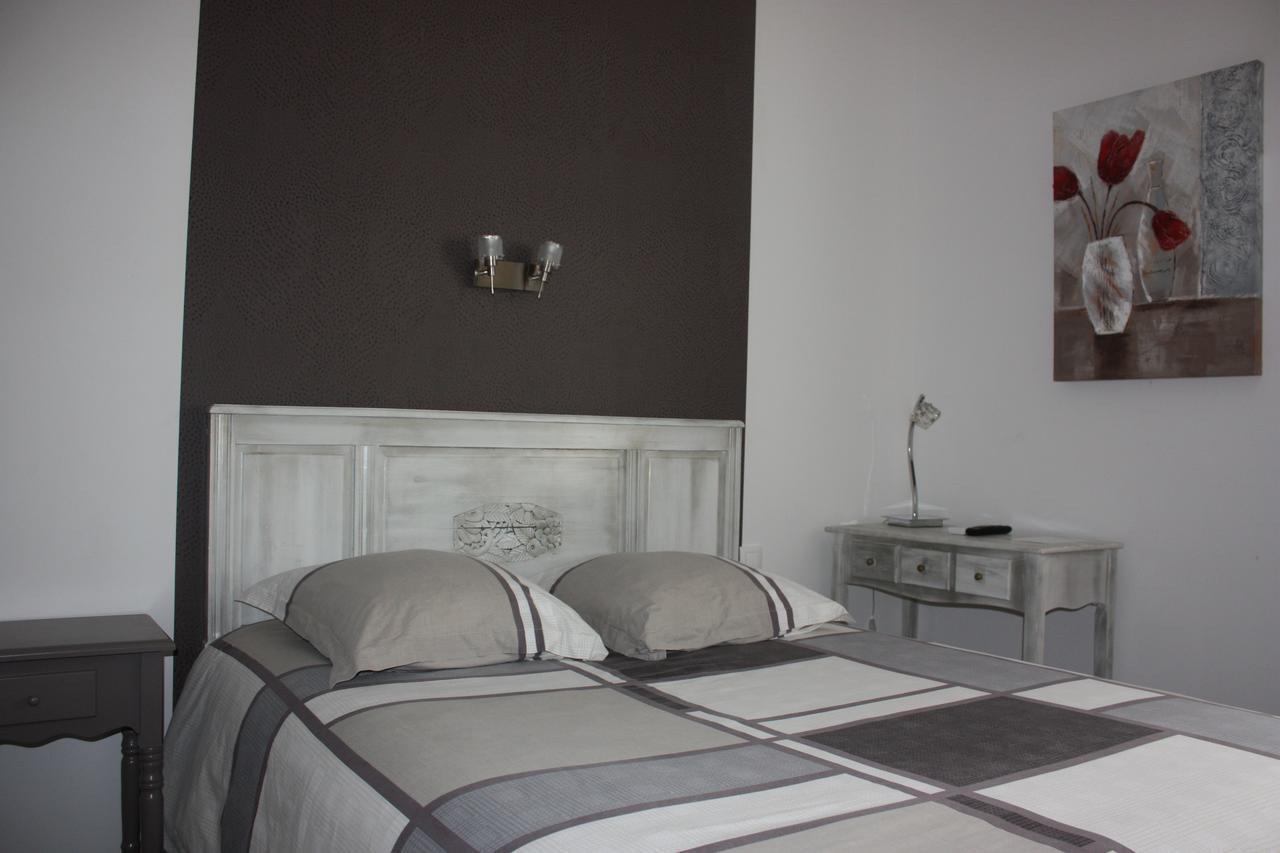 Hotel Le Midi Montaigu-de-Quercy Екстериор снимка